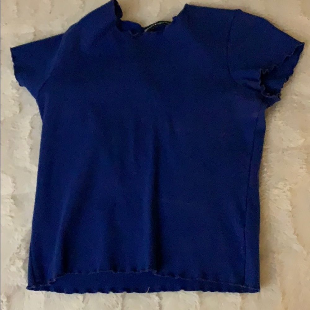 BRANDY MELVILLE lettuce edge top